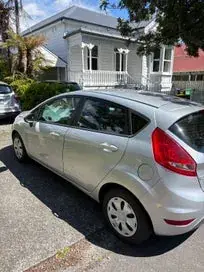 Ford Fiesta 2011 photo 5