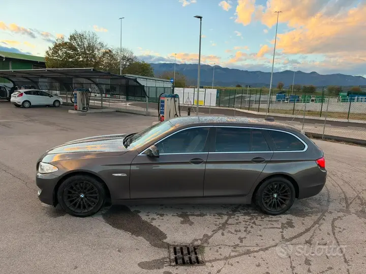 BMW 520D 2012 photo 3
