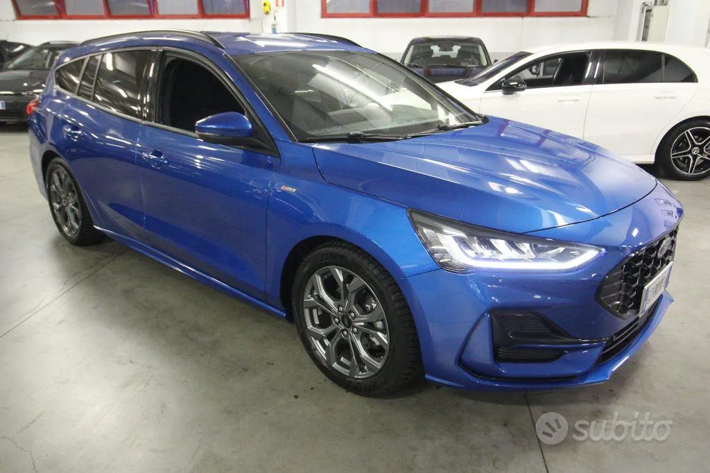 Ford Focus 2025 photo 3