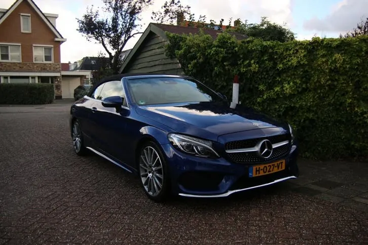 Mercedes-Benz C-Class 2018 photo 2