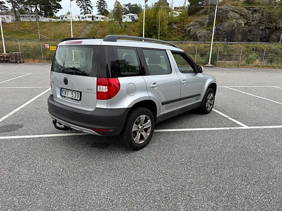 Skoda Yeti 2010 photo 4