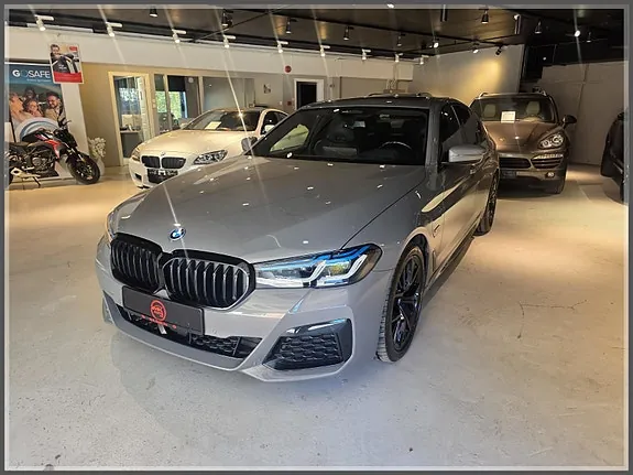 BMW 545E