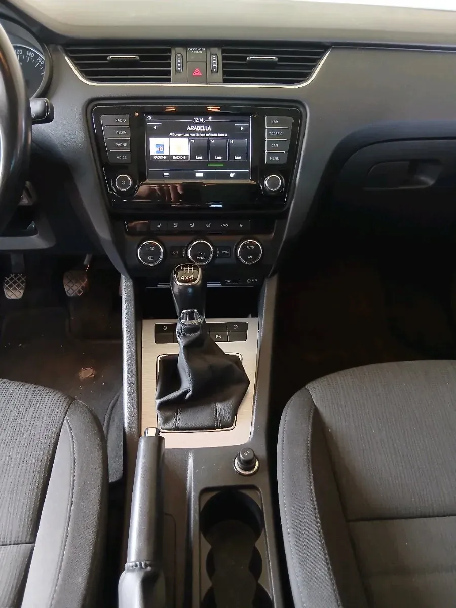 Skoda Octavia 2017 photo 3