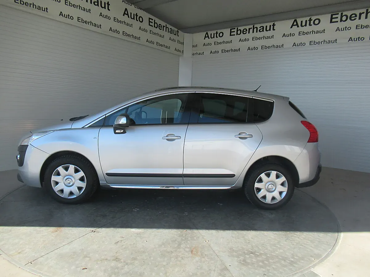 Peugeot 3008 2011 photo 2