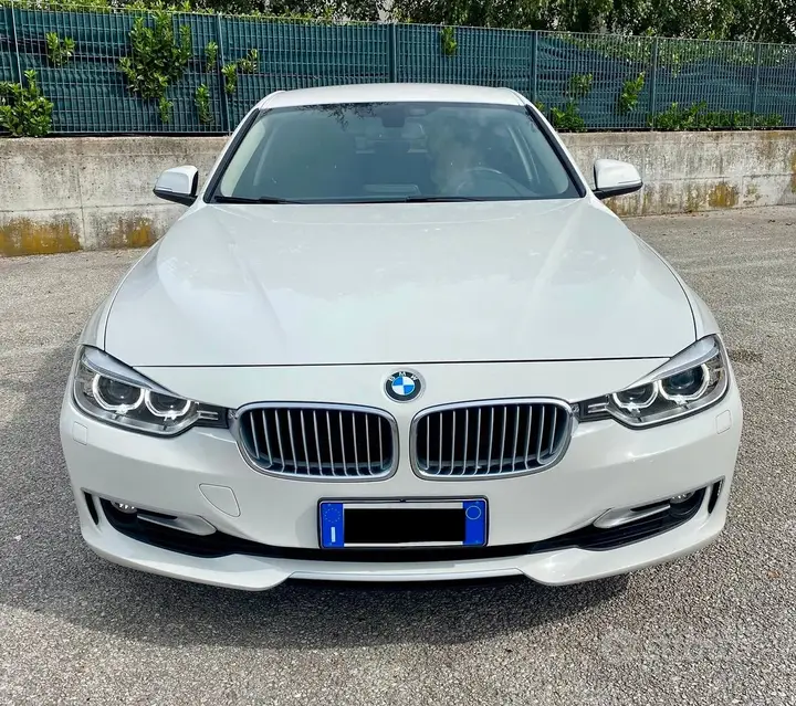 BMW 320 2013 photo 3