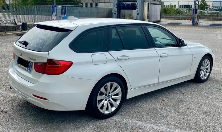 BMW 320 2013 photo 5