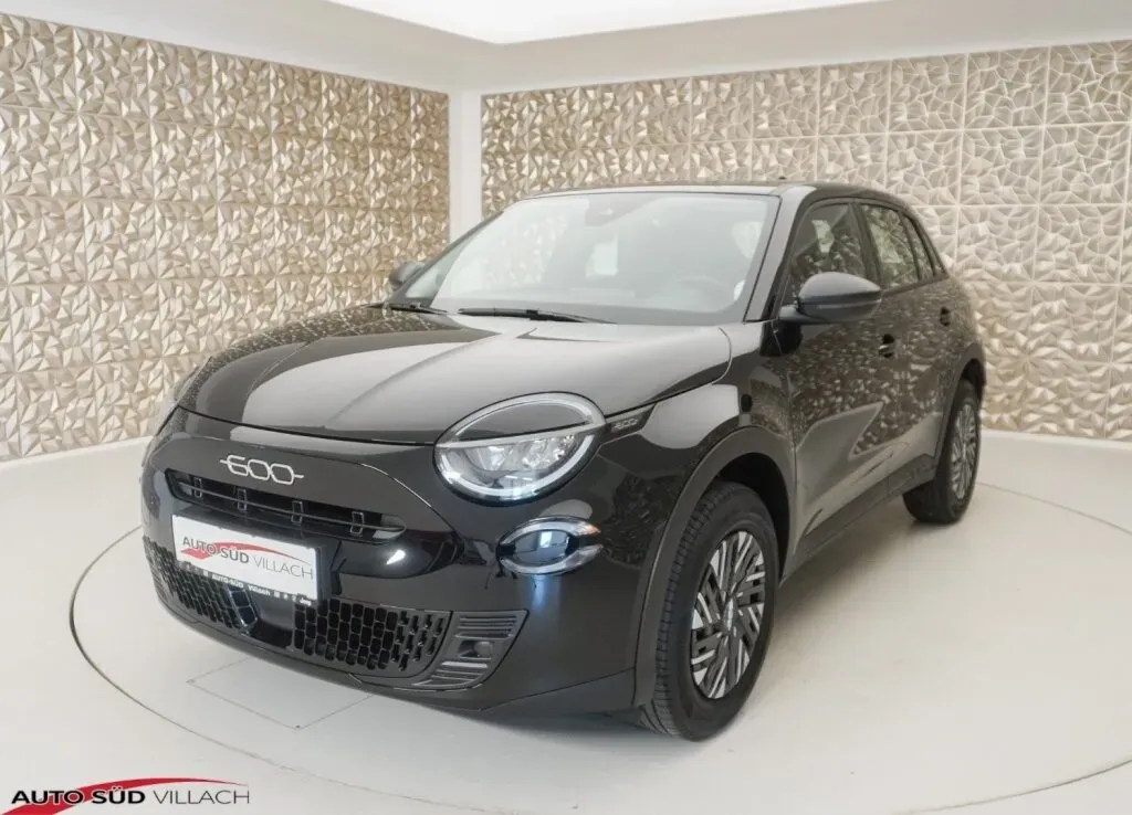 Fiat 600 2025 photo 3