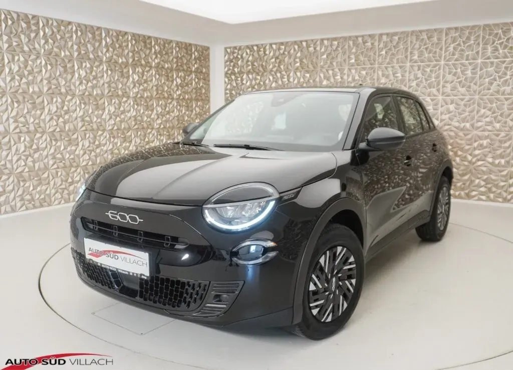 Fiat 600 2025 photo 2