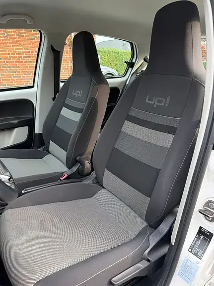Volkswagen Up 2014 photo 4