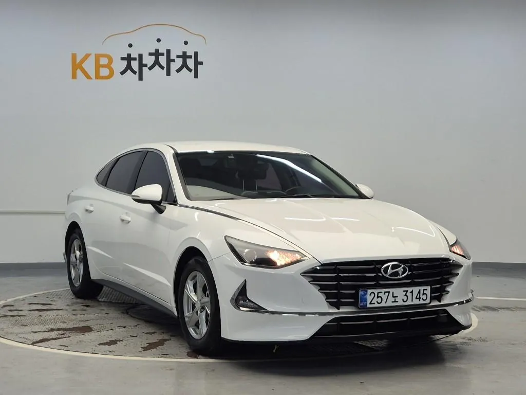 Hyundai Sonata 2021 photo 4