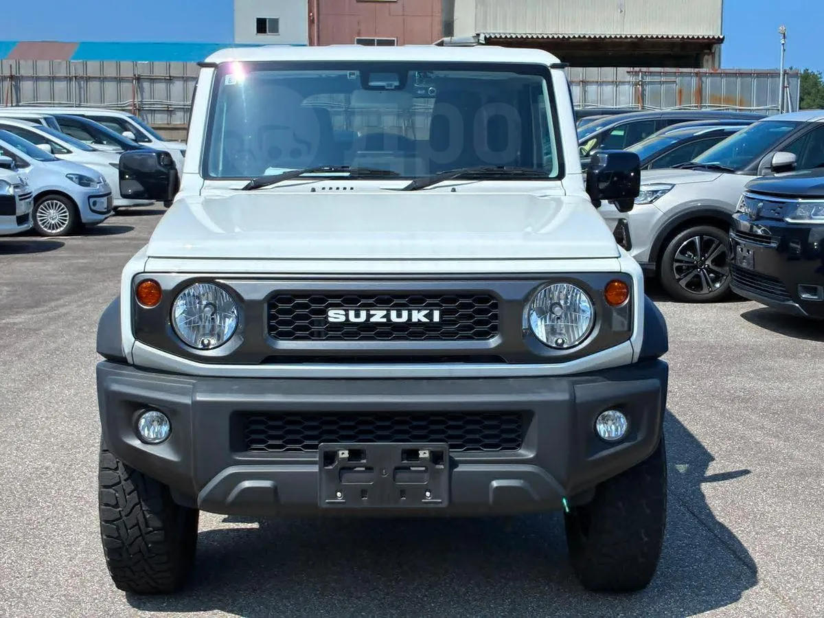 Suzuki Jimny 2023 photo 3