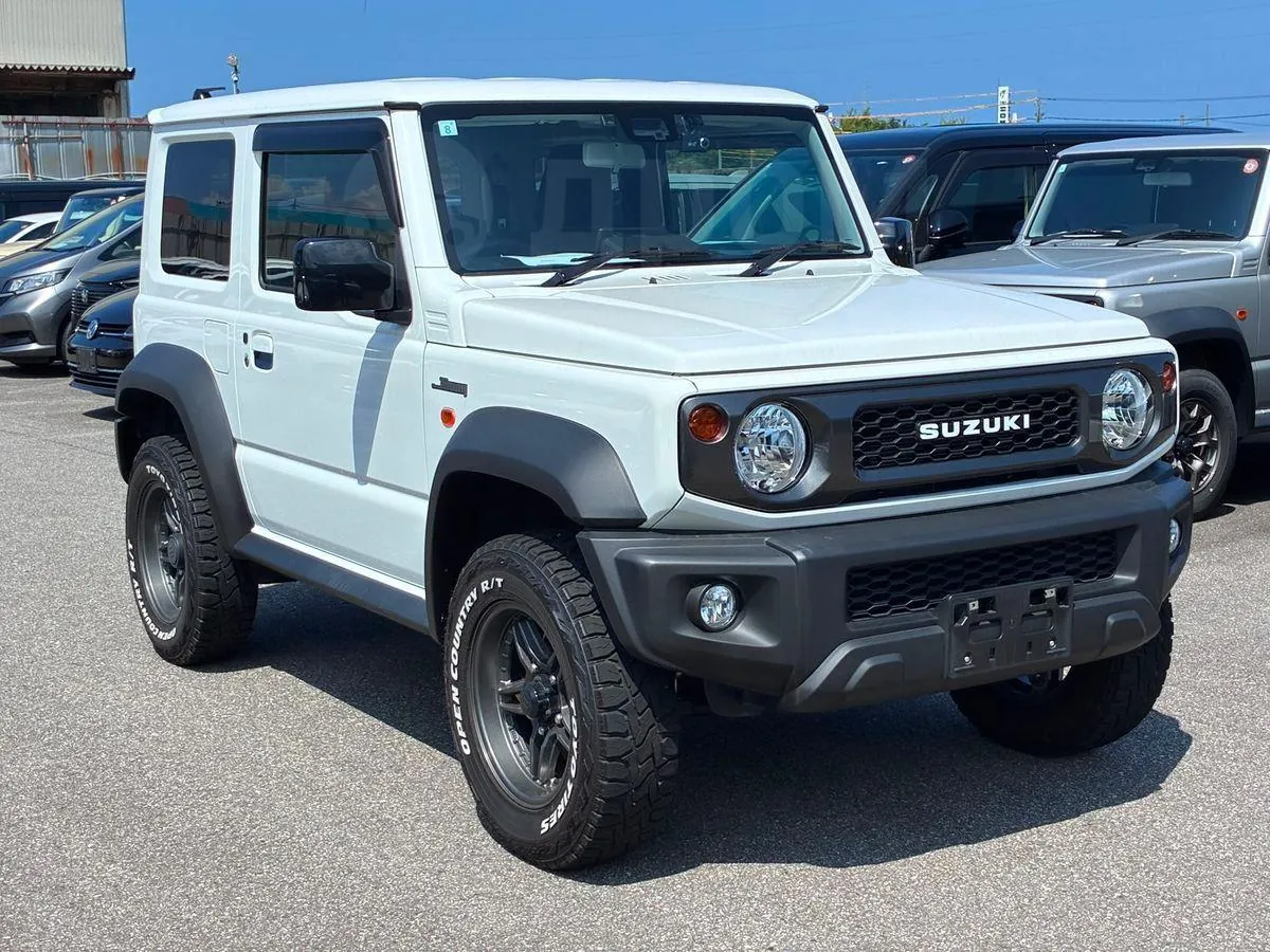 Suzuki Jimny 2023 photo 4