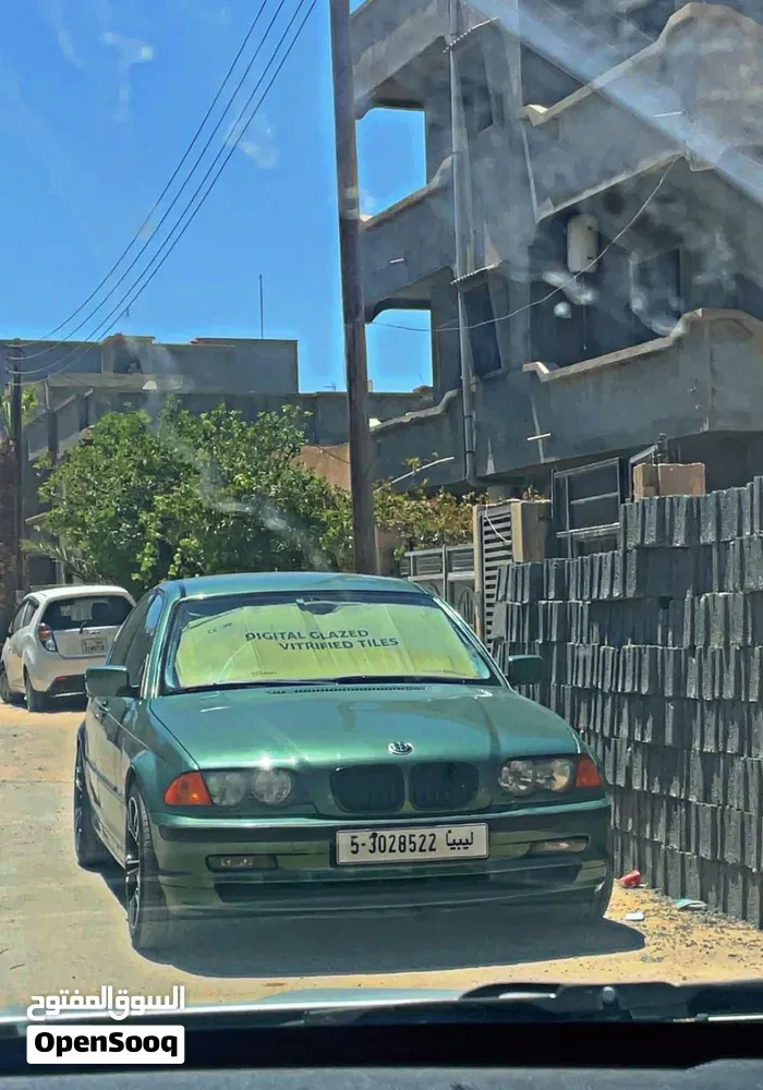 BMW 3 Series 2002 photo 4