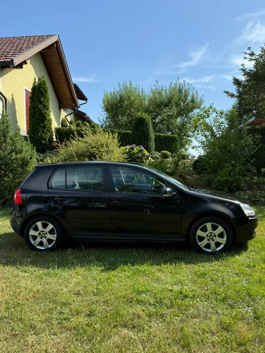 Volkswagen Golf 2007 photo 3