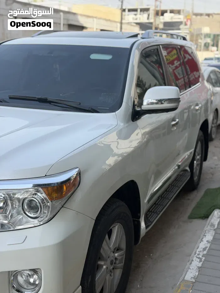 Toyota Land Cruiser Gxr 2013 photo 2