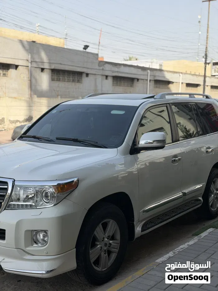Toyota Land Cruiser Gxr 2013 photo 3