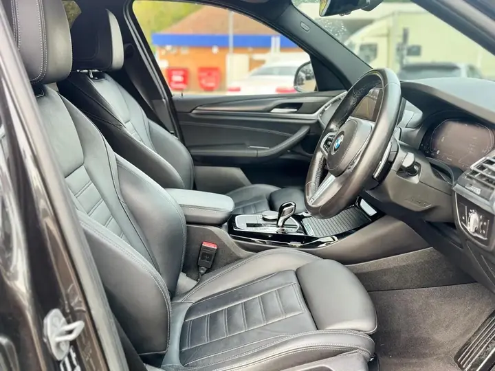 BMW X3 2022 photo 3