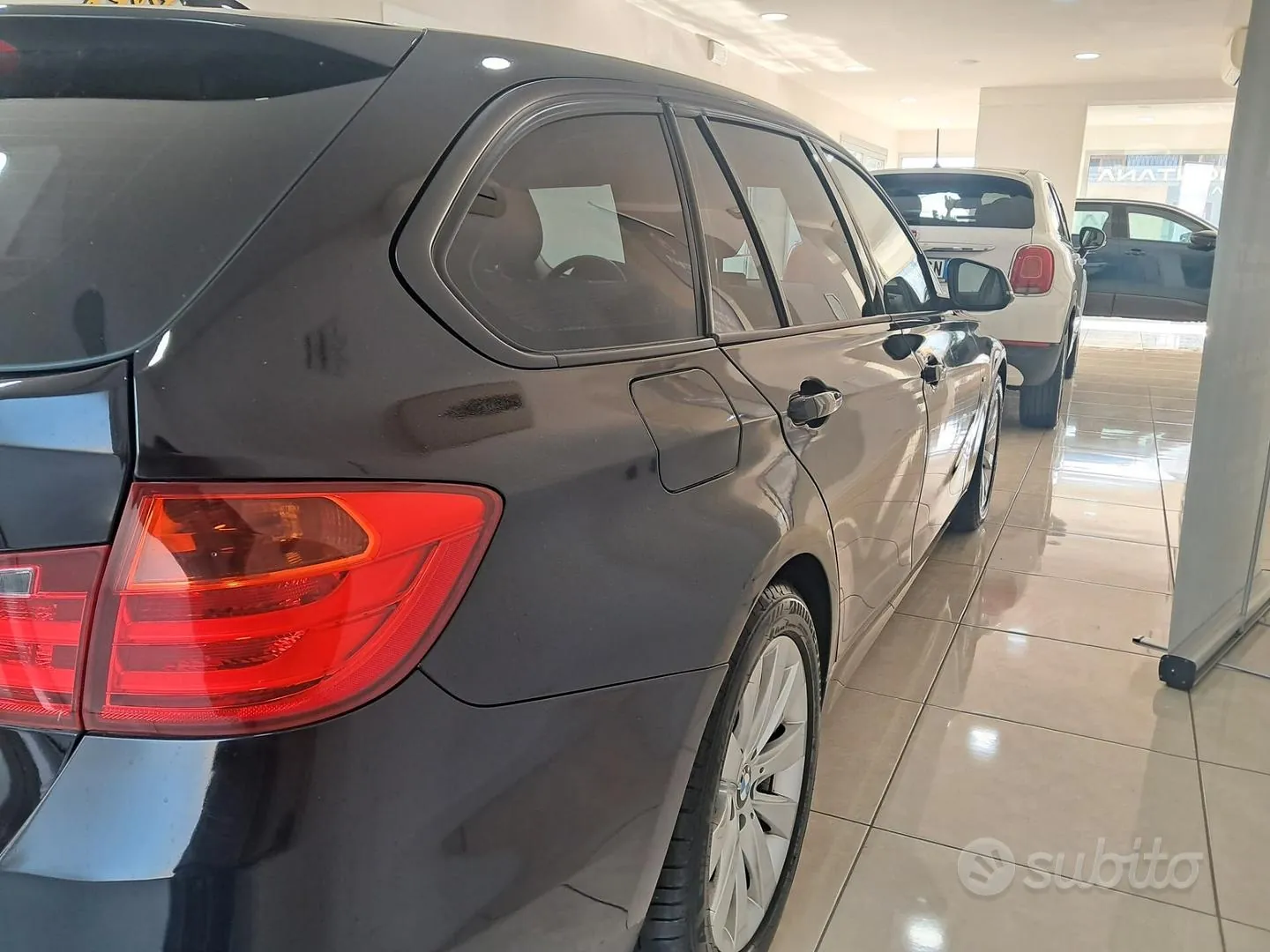BMW 318D Touring 2014 photo 3