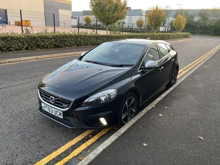 Volvo V40 2013 photo 3