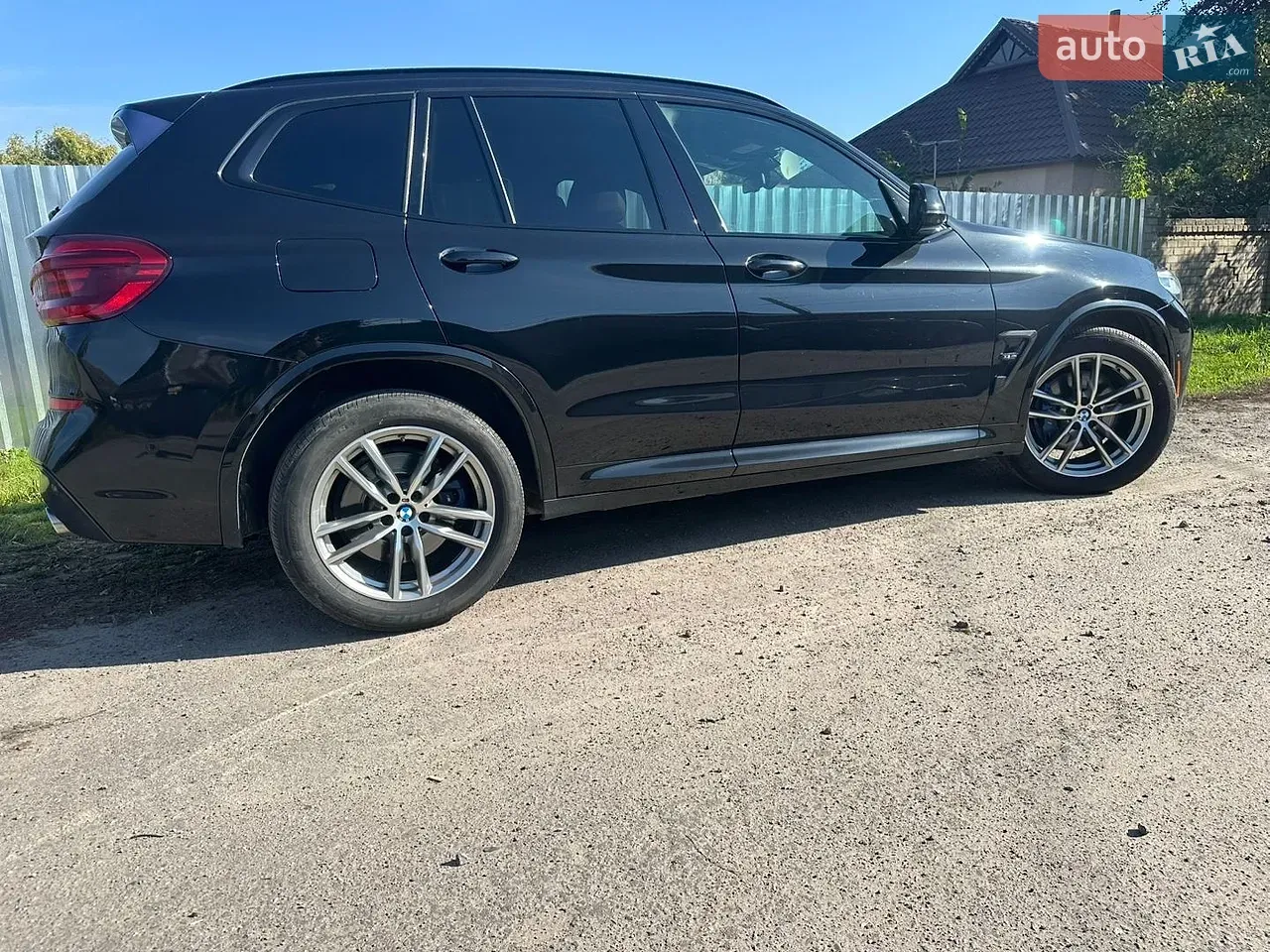 BMW X3 2019 photo 2