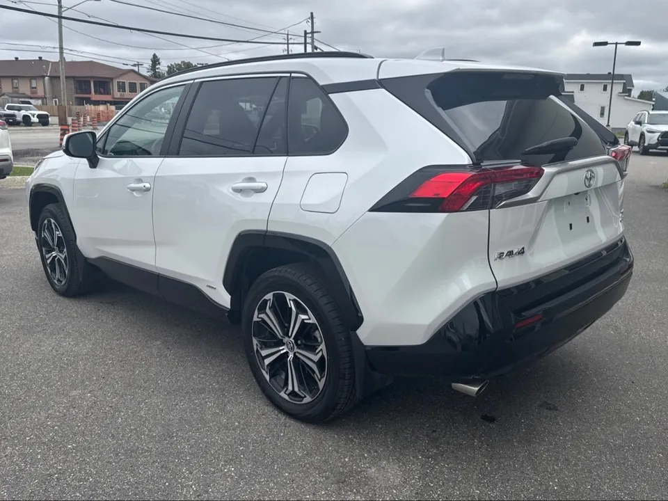 Toyota Rav4 2025 photo 4