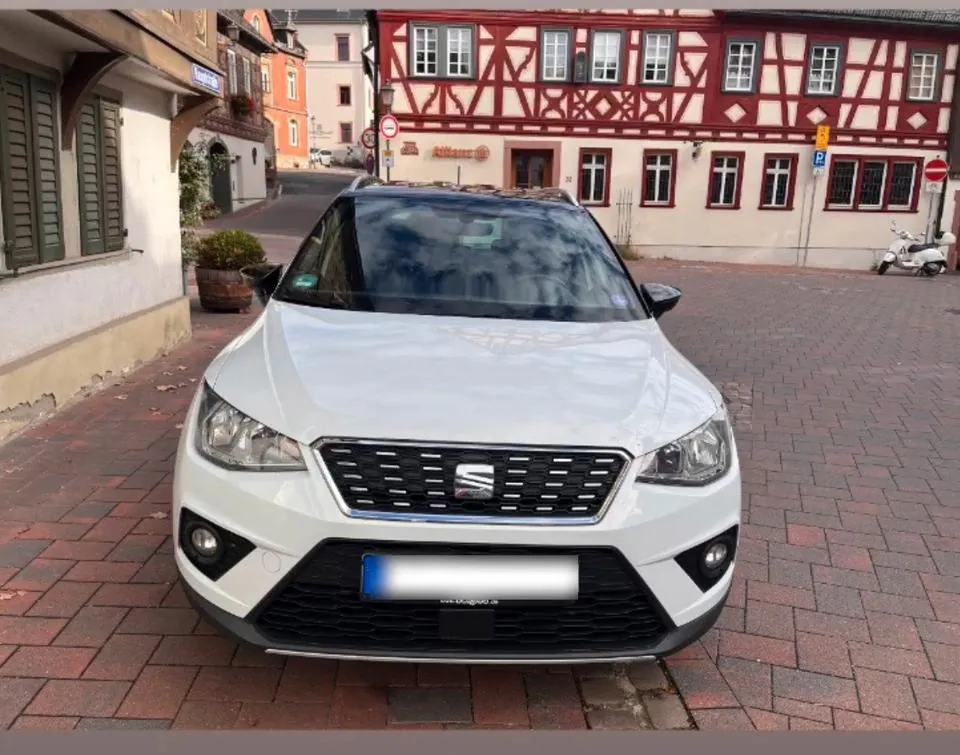 Seat Arona