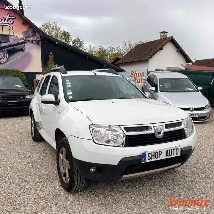 Dacia Duster 2011 photo 2