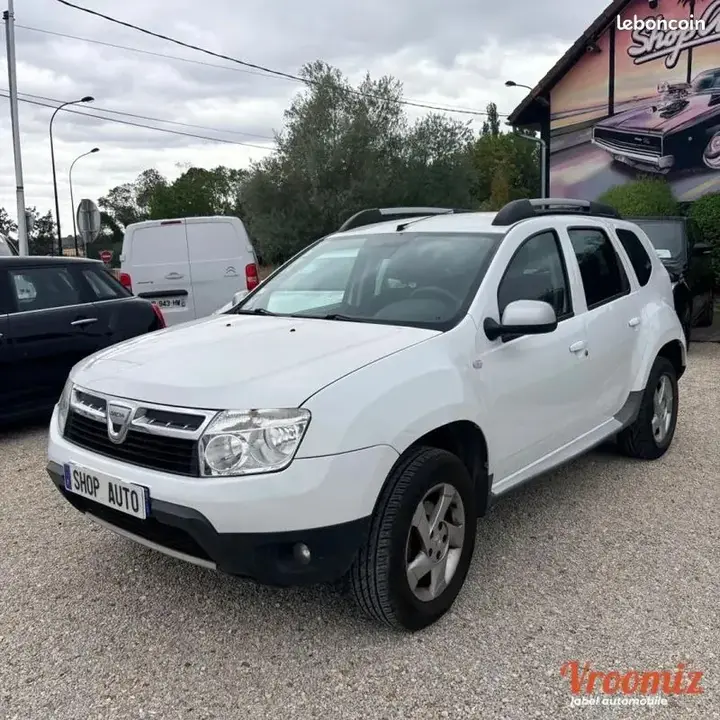 Dacia Duster 2011 photo 4