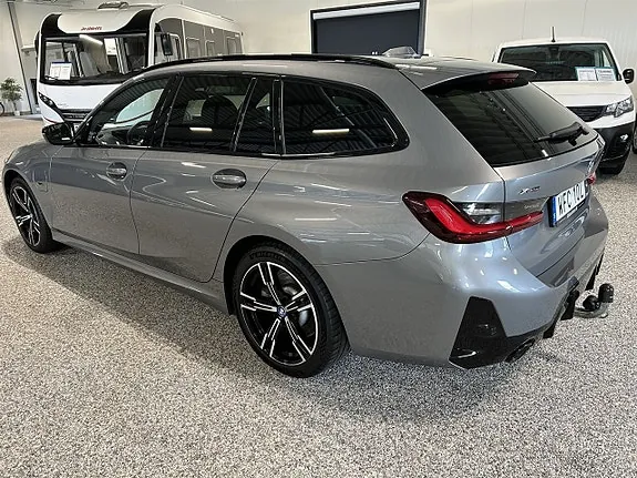 BMW 330E 2023 photo 2