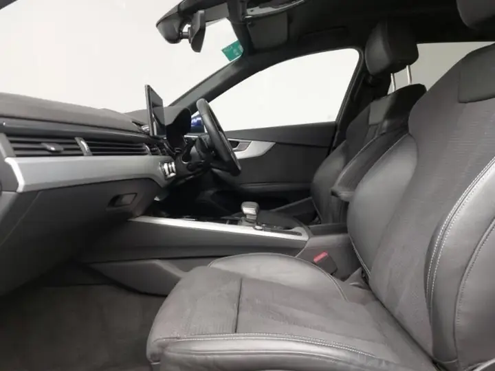 Audi A4 Avant 2022 photo 5