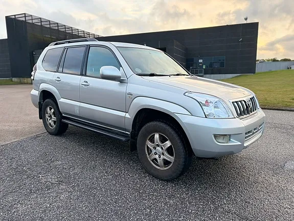 Toyota Land Cruiser 2004 photo 3
