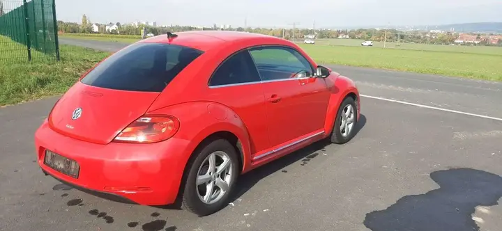 Volkswagen Beetle 2012 photo 4