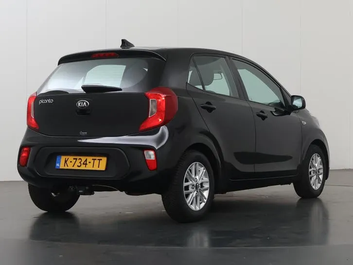 Kia Picanto 2021 photo 2