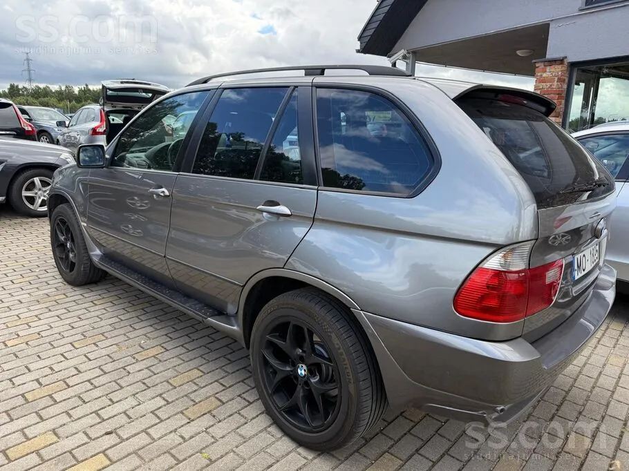 BMW X5 2006 photo 2