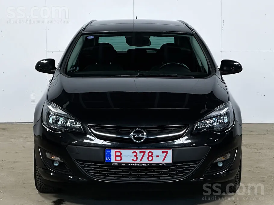 Opel Astra 2015 photo 5