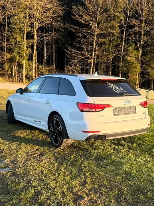 Audi A4 2017 photo 2