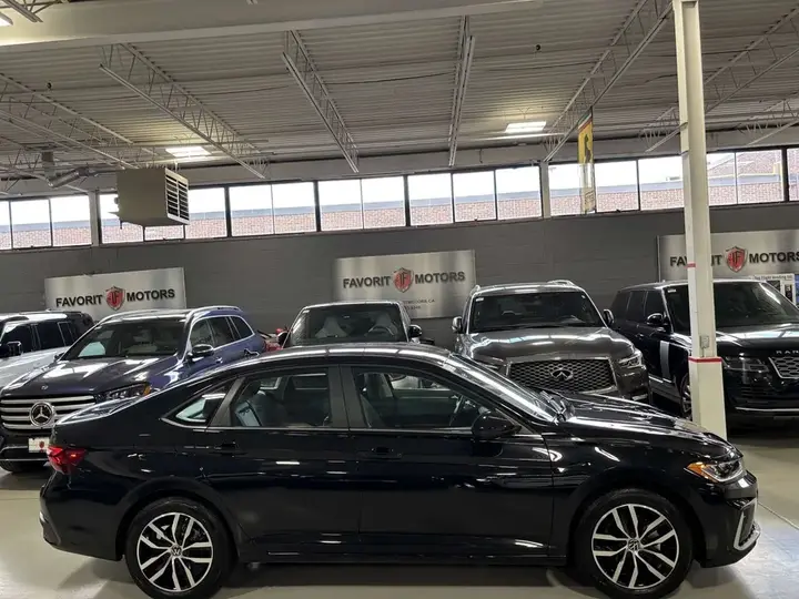 Volkswagen Jetta 2025 photo 3