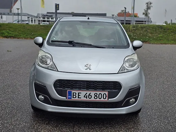 Peugeot 107 2013 photo 3