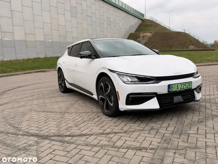 Kia Ev6 2023 photo 4