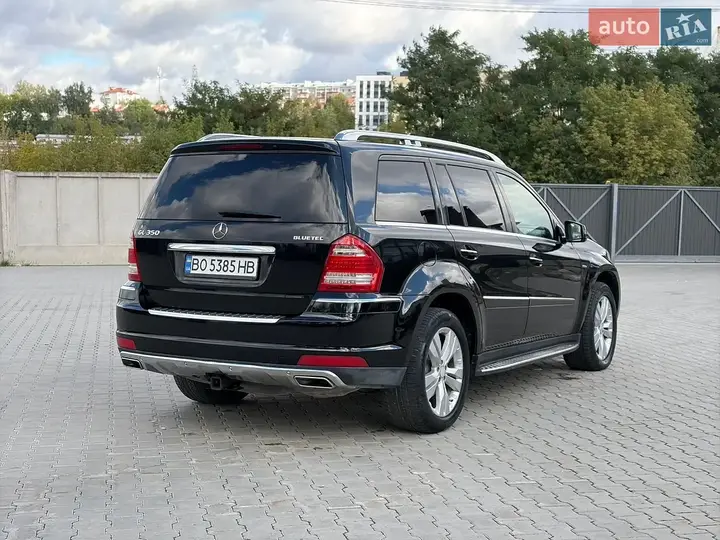 Mercedes-Benz Gl-Class 2010 photo 5