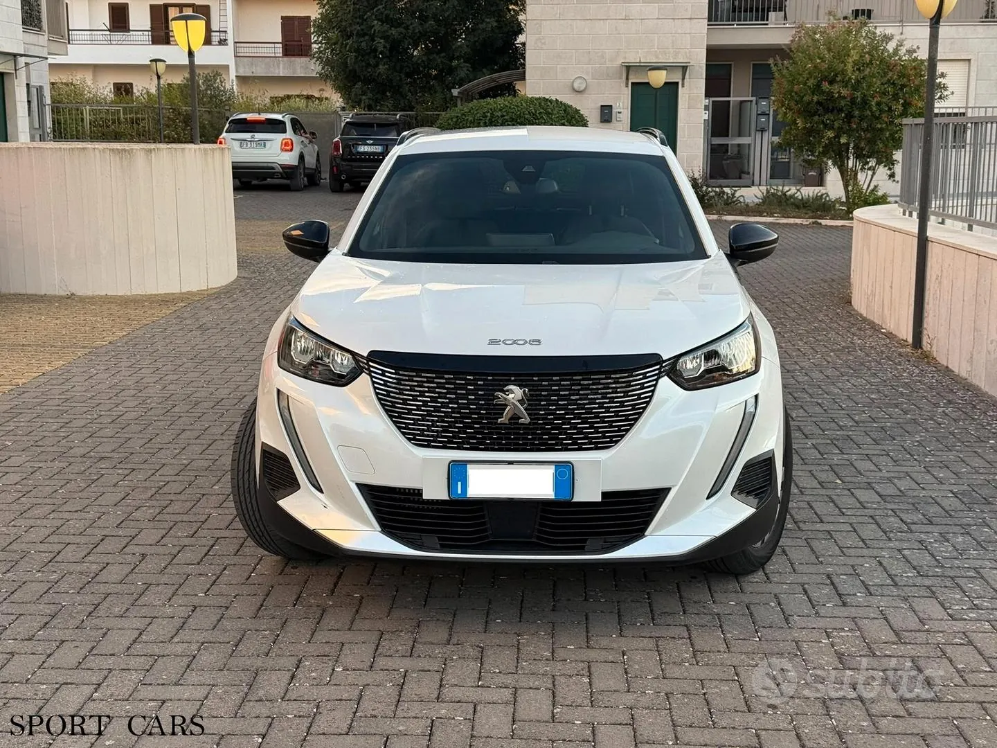 Peugeot 2008 2023 photo 2
