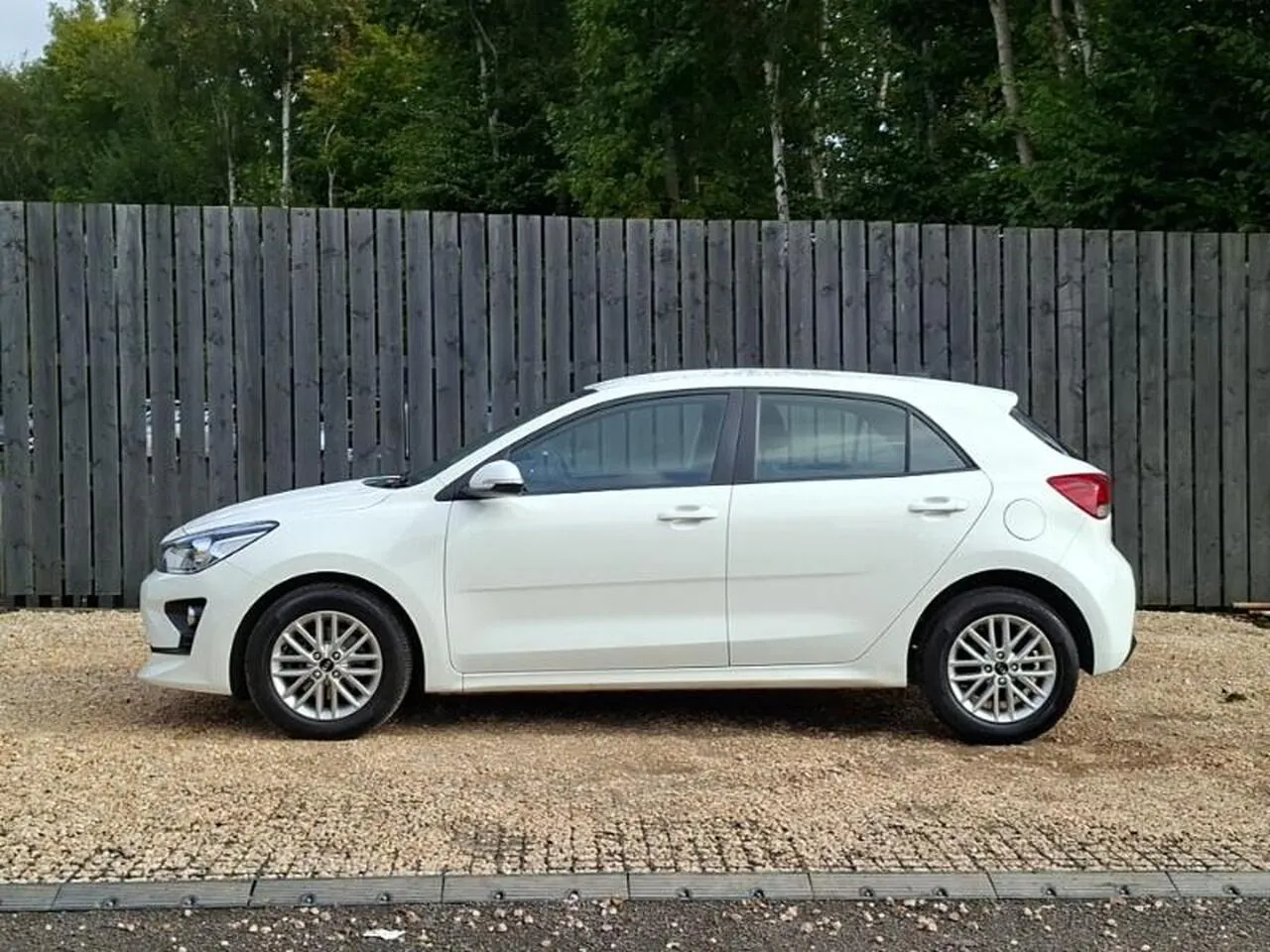 Kia Rio 2021 photo 4