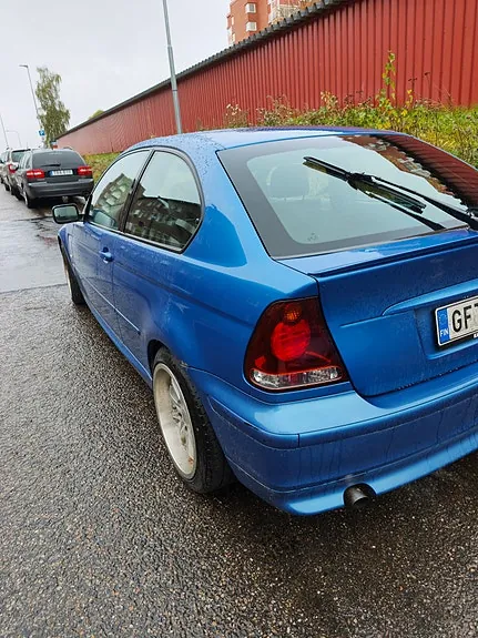 BMW 316Ti 2004 photo 3