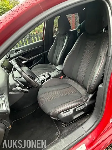 Peugeot 308 2018 photo 5