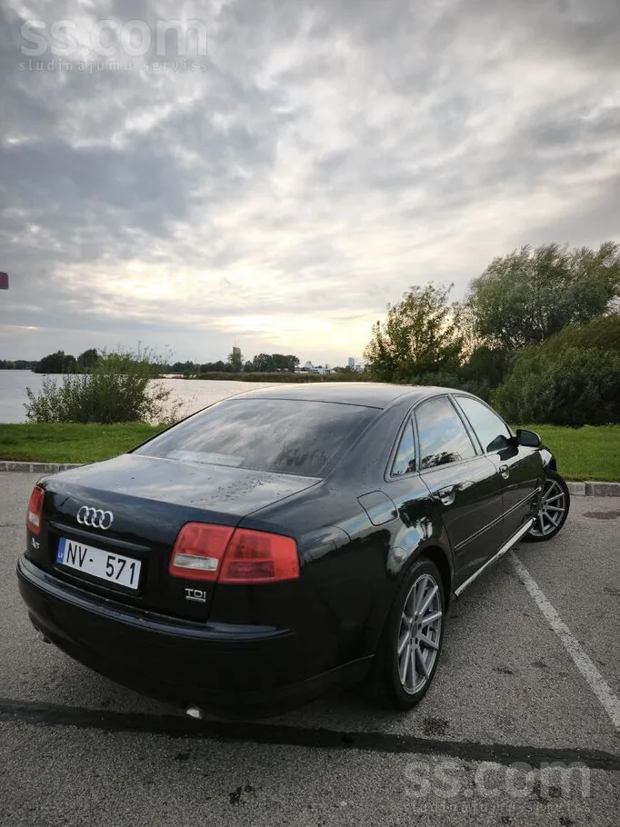 Audi A8 2006 photo 4