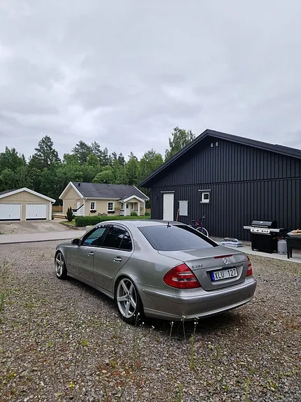 Mercedes-Benz E280 2006 photo 2