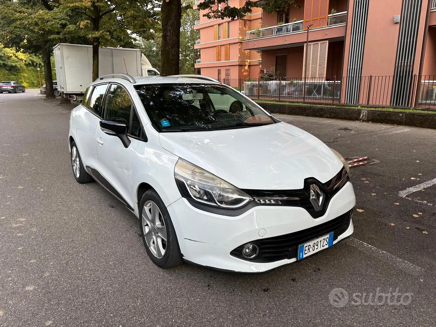 Renault Clio 2013 photo 3