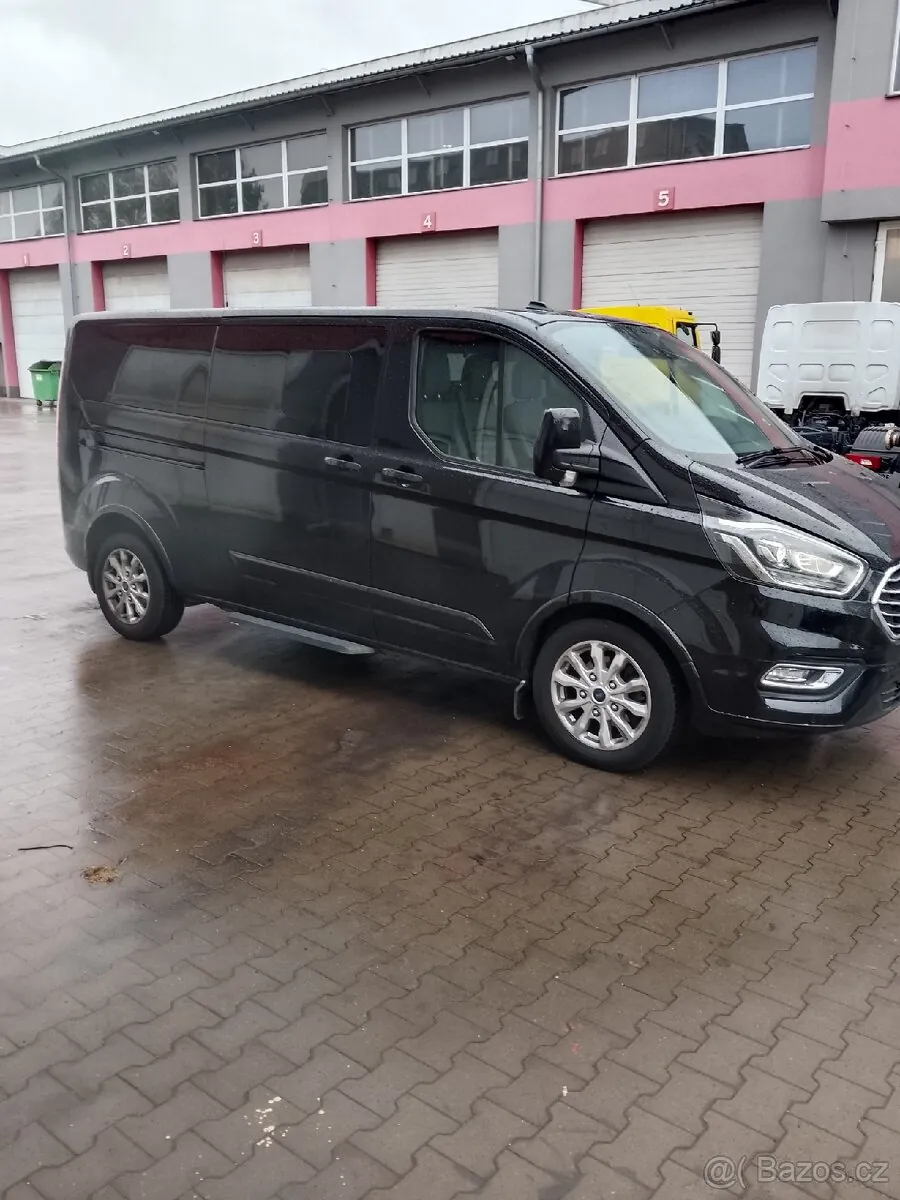 Ford Tourneo Custom 2023 photo 5