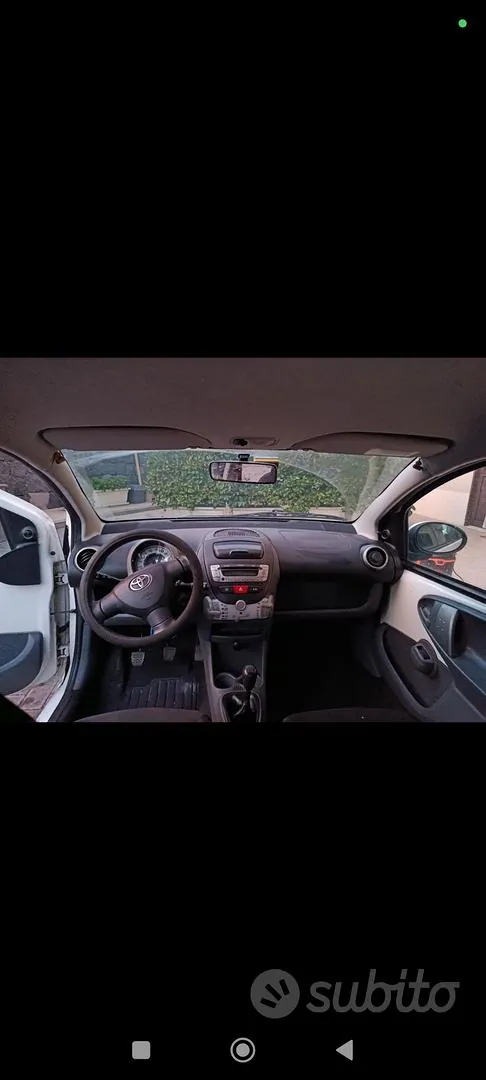 Toyota Aygo 2011 photo 4