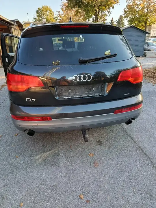 Audi Q7 2006 photo 3
